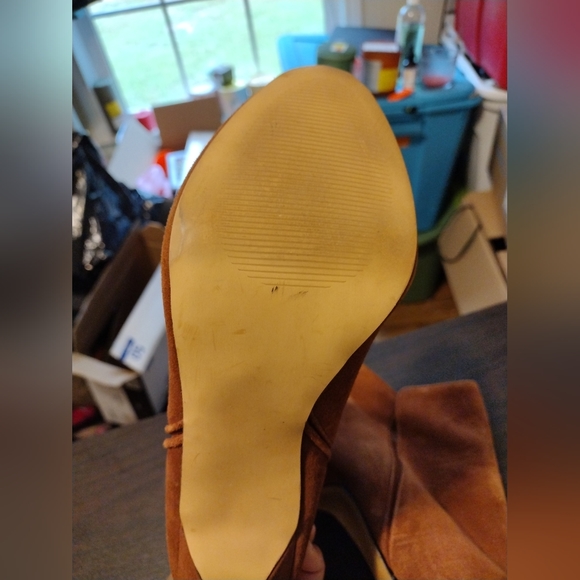 June Ambrose high heeled booties, suede, tan, size 9M. - Picture 2 of 11